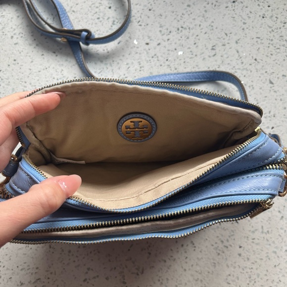 tory burch crossbody - Picture 5 of 5